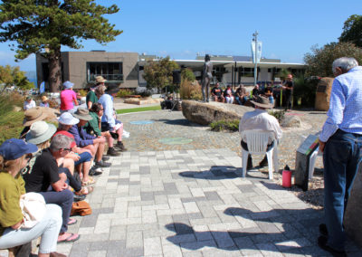 20260307 Reflection 3 Mokare Statue_7968